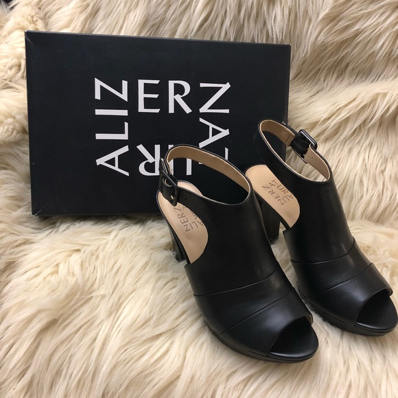 Naturalizer Adrie block heel sandal - Picture 3 of 8